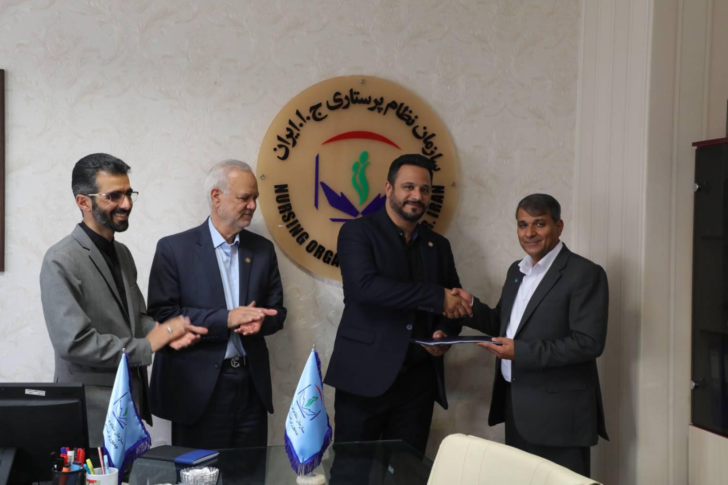 امضای تفاهمنامه جامع بیمهای سازمان نظام پرستاری و بیمه حافظ
