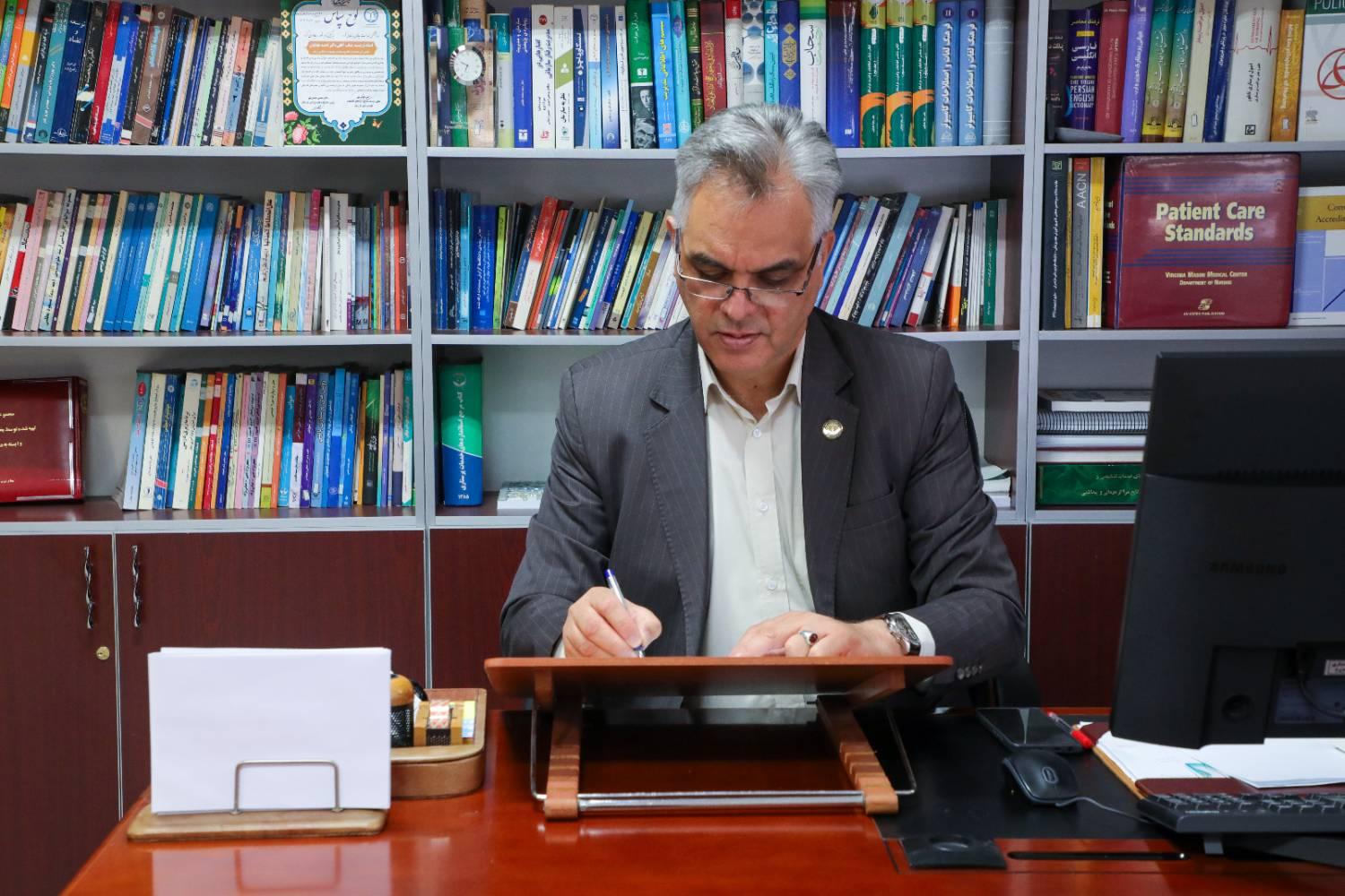 پیام تسلیت رئیس کل سازمان نظام پرستاری به رئیس هیئت مدیره فریدون شهر