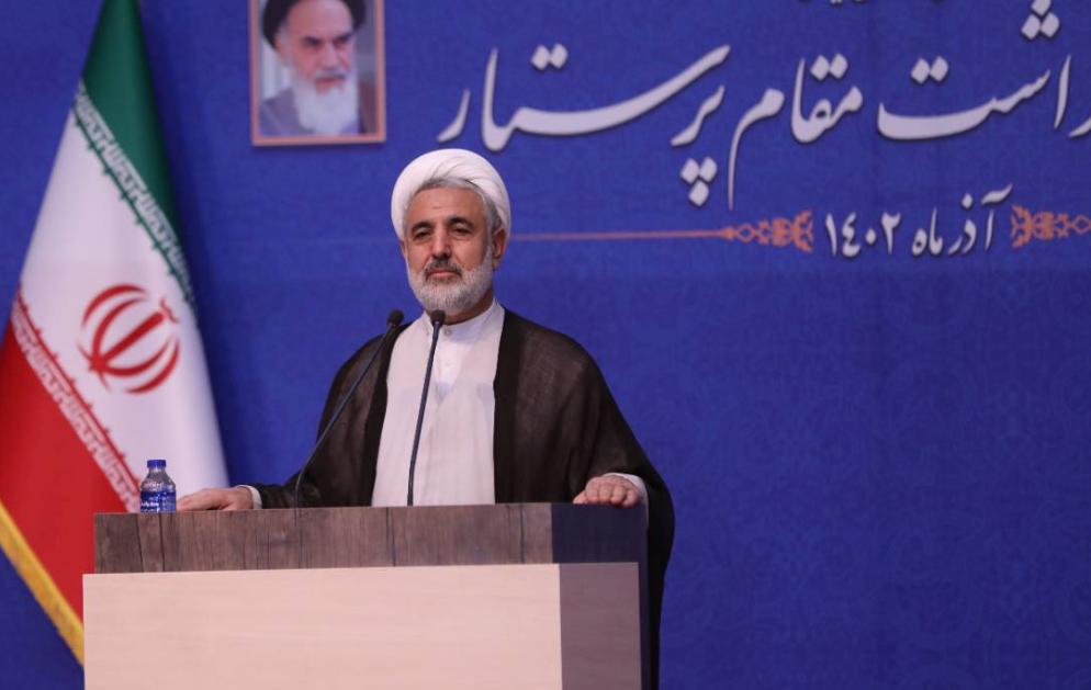 مهاجرت پرستاران جفا به مردم و سرمایههای آنهاست/ جبران عقبماندگیهای حل مشکلات پرستاران در قوانین بودجه