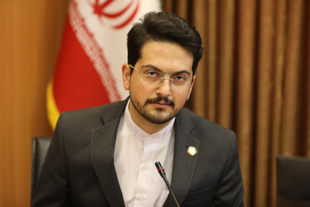 گفتوگوی مستقیم دکتر نجاتیان با پرستاران در طرح «دوشنبهها با پرستاران بالین»