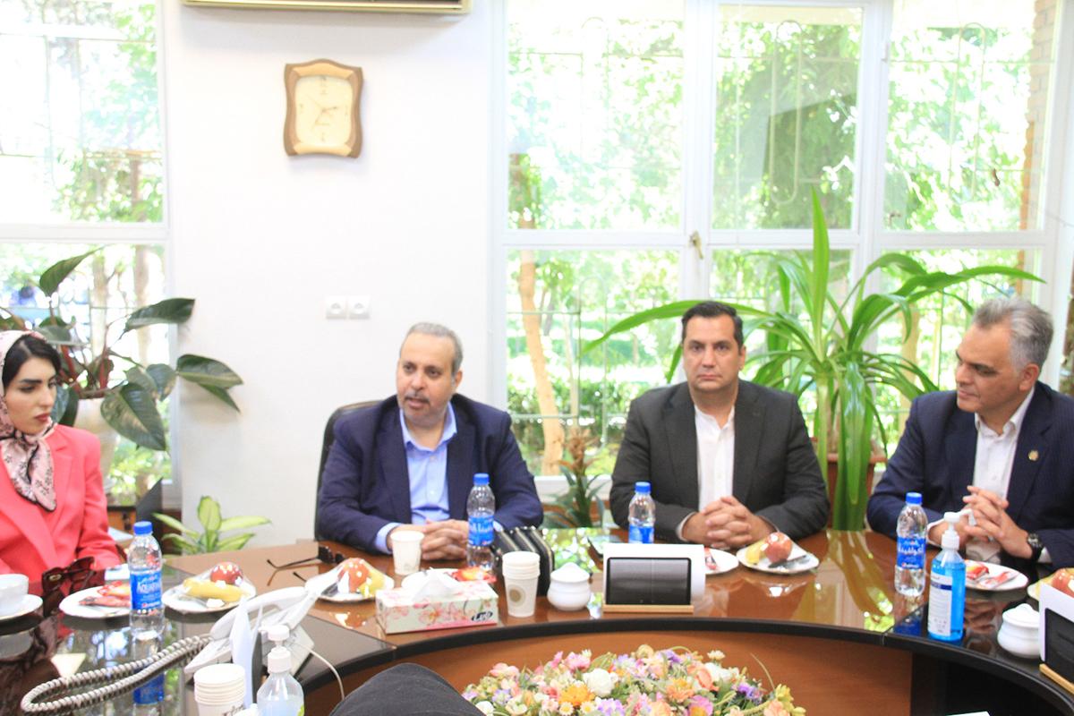 بازدید هیات عالی رتبه قطری از دانشکده پرستاری دانشگاه تهران