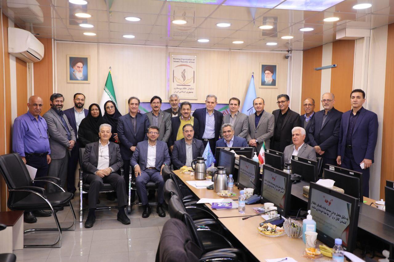 وفاق و همدلی در آخرین جلسه شورای عالی نظام پرستاری؛ خوشهچینان دروغ و تزویر خوابهایشان بیتعبیر ماند