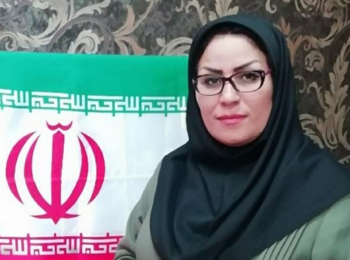 مسئولین با توجه به مطالبات و تسریع امر استخدام نیرو های پرستاری سبب ایجاد انگیزه در پرستاران شوند