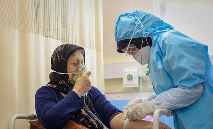 با زحمات شبانه روزی مدافعان سلامت تعداد بیماران کم شده است