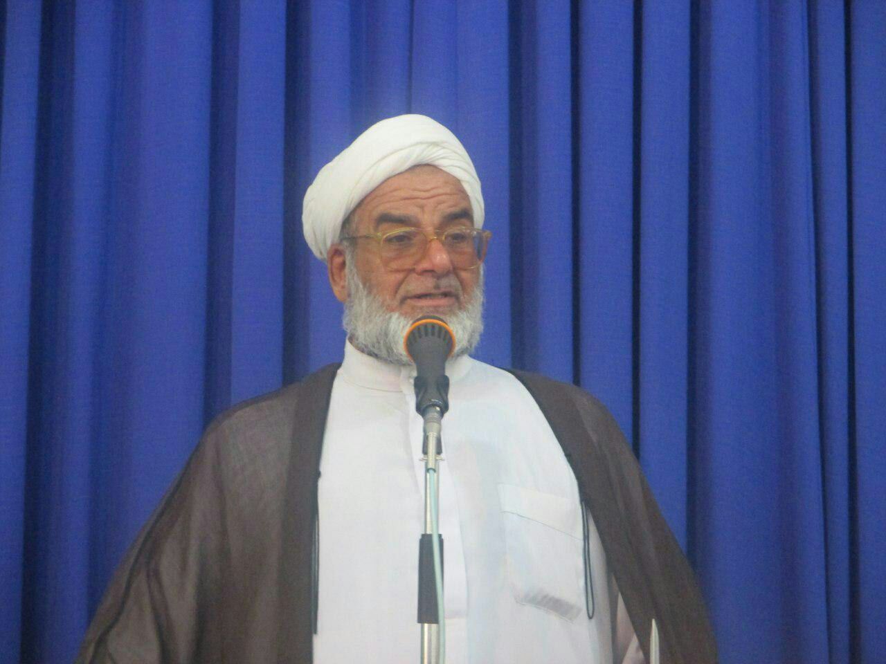 مردم و مسوولان به وظایف خود در برابر کادر درمان عمل کنند