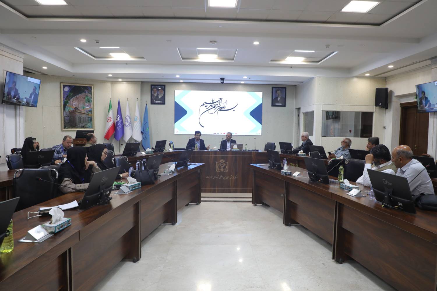 برگزاری کارگاه تخصصی حمایتطلبی و مذاکره برای روسای هیئتمدیرههای نظام پرستاری کشور برگزاری کارگاه تخصصی حمایتطلبی و مذاکره برای روسای هیئتمدیرههای نظام پرستاری کشور