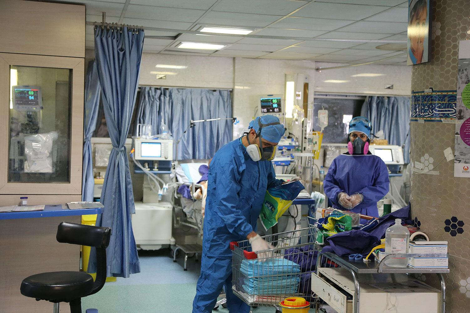 روزهای سخت در انتظار کادر درمان