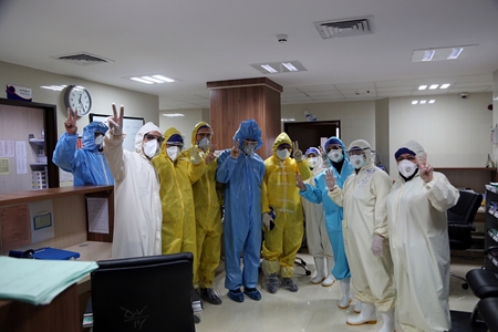 فداکاریهای مدافعان سلامت ماندگار خواهد ماند فداکاریهای مدافعان سلامت ماندگار خواهد ماند