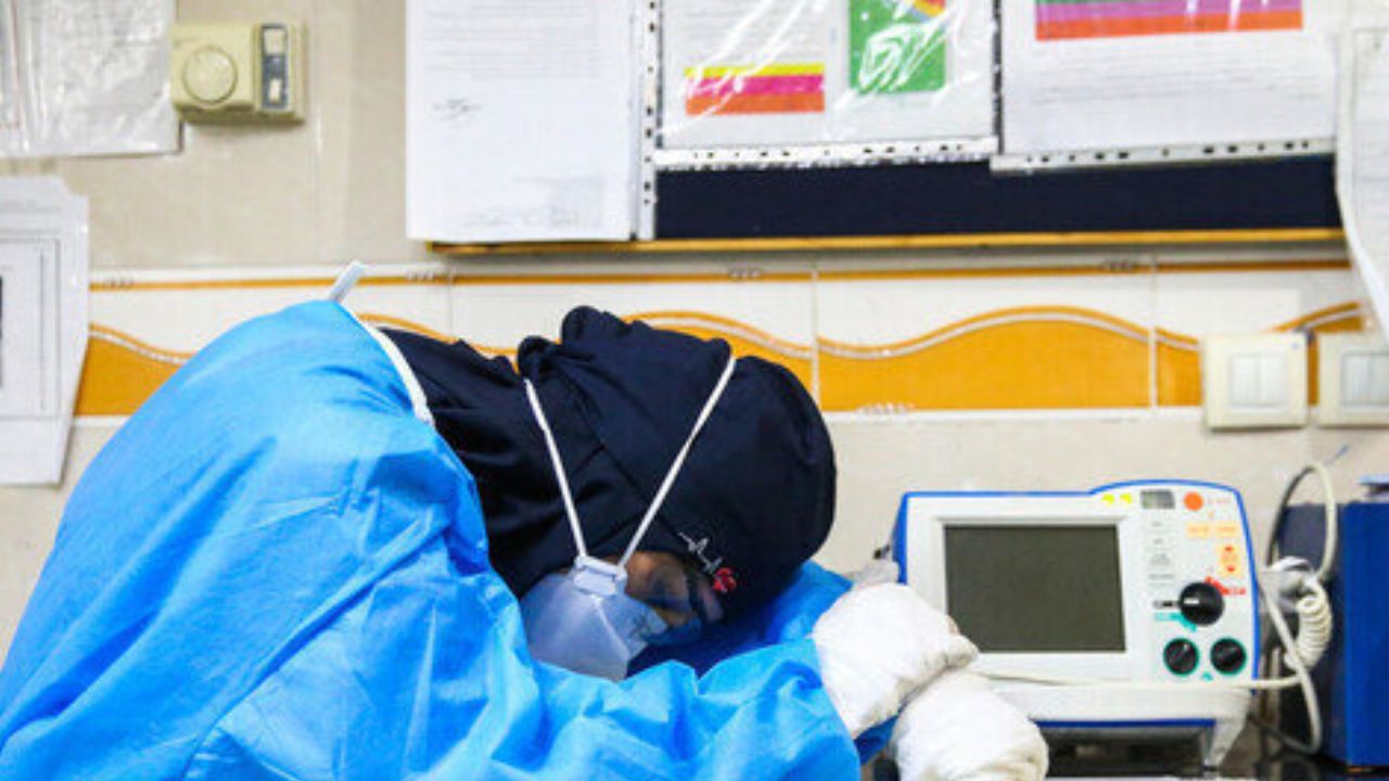 باید هر چه زودتر مجوز استخدام تعداد بیشتری پرستاردرکشور صادر شود باید هر چه زودتر مجوز استخدام تعداد بیشتری پرستاردرکشور صادر شود