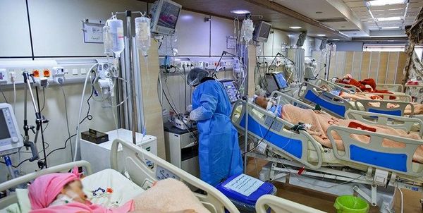 وزارت بهداشت به اوضاع حقوق مالی کادر درمان توجه ویژه ای داشته باشد